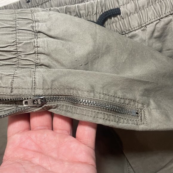 Jack & Jones Joggers - Picture 5 of 9